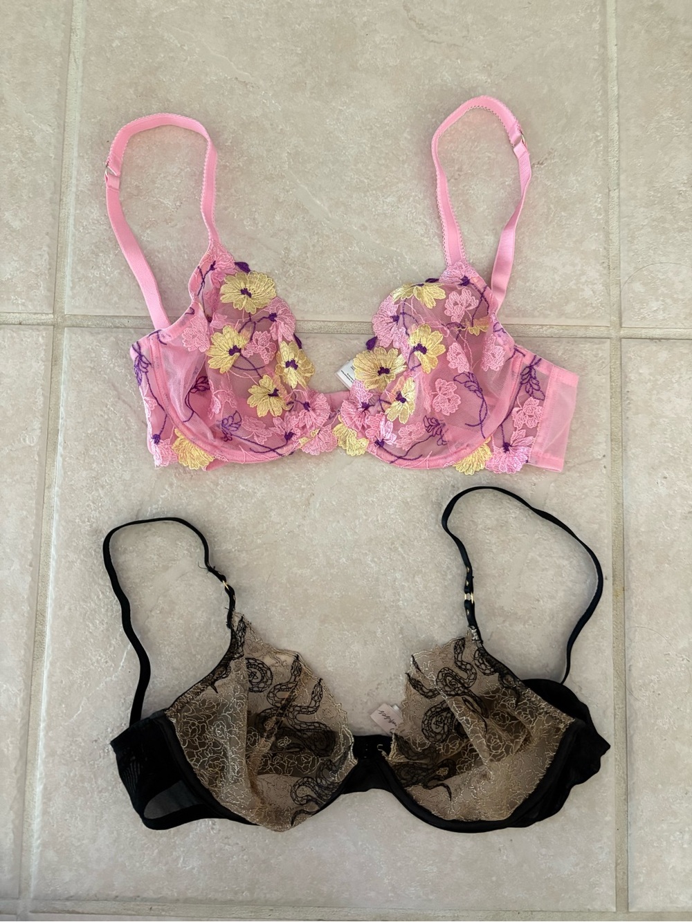Women’s Playful Promises Floral Sheer Embroidered Underwire Bra Set - Size 38C